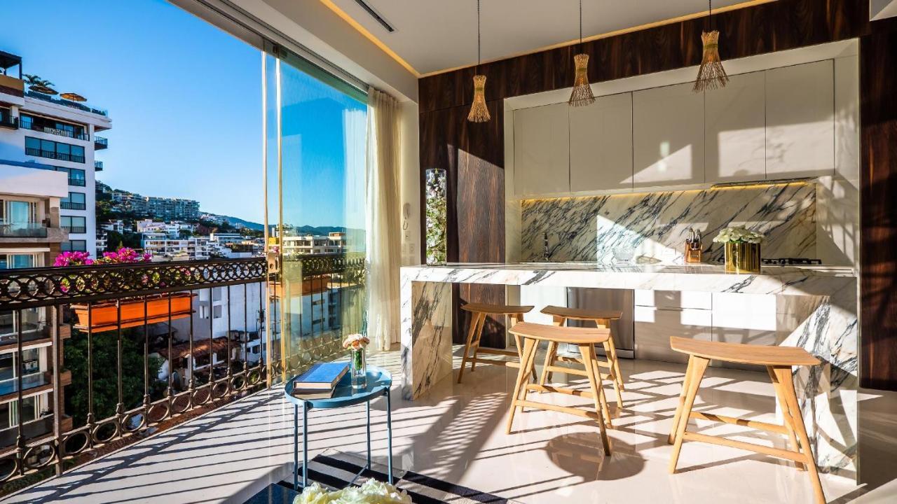 Pier 57 - 608 New & Luxurious 2 Bedroom Romantic Zone Пуэрто-Вальярта Экстерьер фото